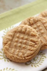 Peanut-butter-cookies-3-ingredients-4-tall